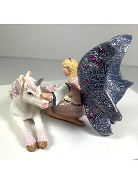 Schleich Bayala Lindariel Unicorn Foal 70424 Retired Fairy Set